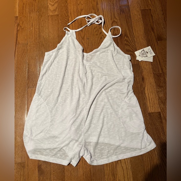 BECCA romper with pockets large NEW with tags - Picture 1 of 4